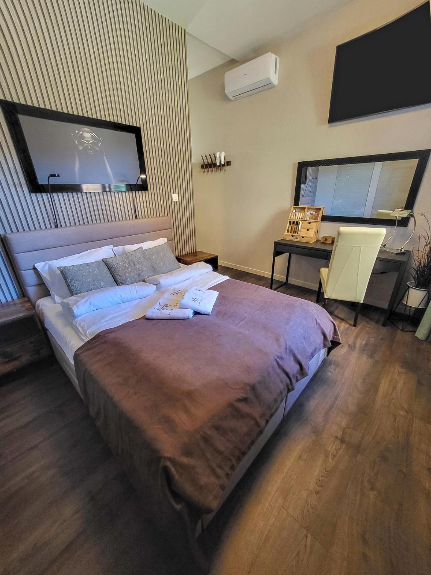 Like Home 2 Sauna,Jacuzzi & Spa Świdnica Extérieur photo